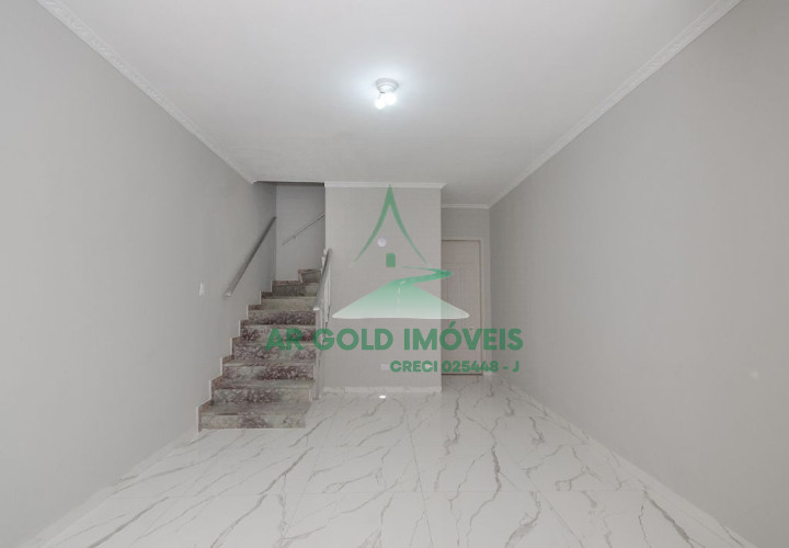 Casa comercial à venda em Santana | 125m² | 6 salas | Pronta para uso | Ao lado do Metrô