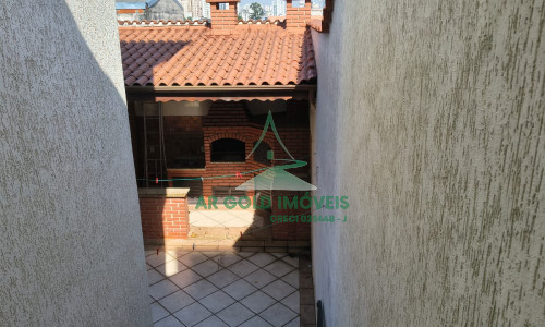 Sobrado à venda na Vila Califórnia | 3 dormitórios | 220m² | 4 vagas | Área gourmet