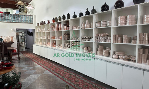 Oportunidade Única: Sobrado, Escritório e Casa de Luxo à Venda | Carandiru, Centro e Mangaratiba