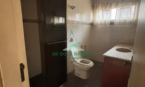 Sobrado à venda | 3 dormitórios | 4 vagas | Espaço gourmet | Documentação ok