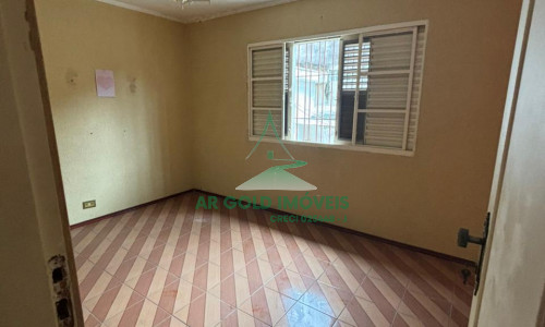 Sobrado à venda | 3 dormitórios | 4 vagas | Espaço gourmet | Documentação ok