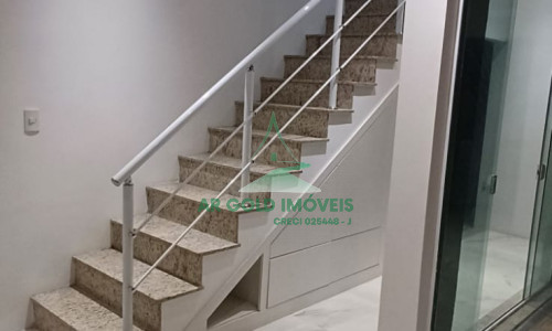 Imóvel misto à venda | Residencial e comercial | 3 dormitórios | Piscina | Loja integrada