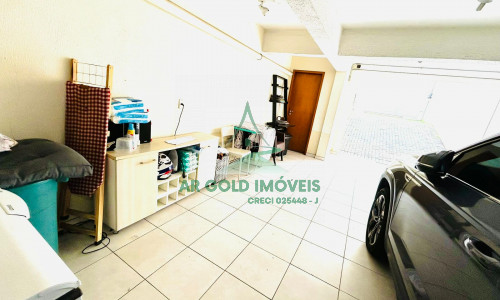 Sobrado à venda no Tatuapé | 3 suítes | 5 vagas | Mobiliado | Próx. Metrô, Shoppings