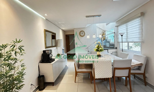 Sobrado à venda no Tatuapé | 3 suítes | 5 vagas | Mobiliado | Próx. Metrô, Shoppings