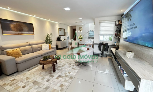 Sobrado à venda no Tatuapé | 3 suítes | 5 vagas | Mobiliado | Próx. Metrô, Shoppings