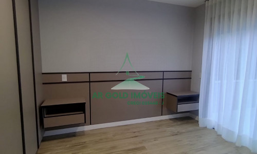 Casa de alto padrão à venda em Atibaia | Condomínio La Reserva | 4 suítes | Vista Pedra Grande