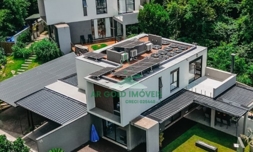 Casa de alto padrão à venda em Atibaia | Condomínio La Reserva | 4 suítes | Vista Pedra Grande