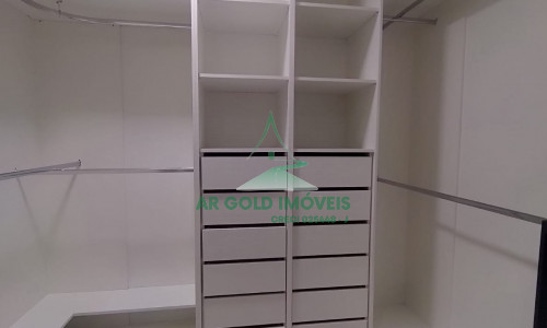 Casa de alto padrão à venda em Atibaia | Condomínio La Reserva | 4 suítes | Vista Pedra Grande