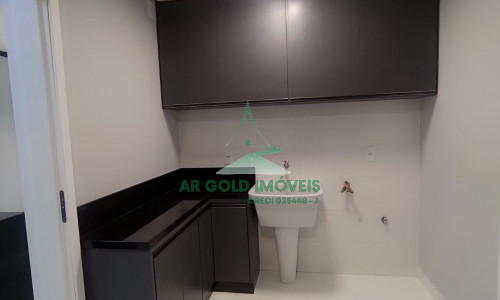 Casa de alto padrão à venda em Atibaia | Condomínio La Reserva | 4 suítes | Vista Pedra Grande