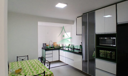 Apartamento à venda | 87m² | 3 dormitórios | Banheira com hidromassagem | 1 vaga