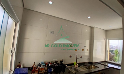 Apartamento à venda | 87m² | 3 dormitórios | Banheira com hidromassagem | 1 vaga