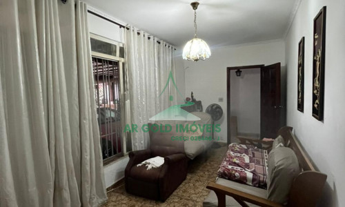 Sobrado à venda | 108m² | 2 dorm com armários | 2 vagas cobertas | Zona Norte