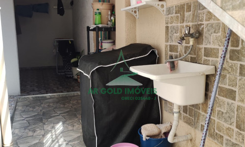 Sobrado à venda no Sítio Conceição | 100m² | 3 dorm | 1 vaga | Potencial de renda