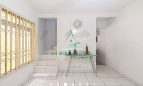 Casa à venda na Penha | 100m² | 2 dormitórios | Churrasqueira | Próx. Shopping e Metrô