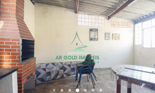 Casa à venda na Penha | 100m² | 2 dormitórios | Churrasqueira | Próx. Shopping e Metrô