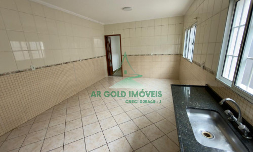 Sobrado à venda no Jd. N. Sra. do Carmo | 163m² | 2 suítes | Churrasqueira | 2 vagas