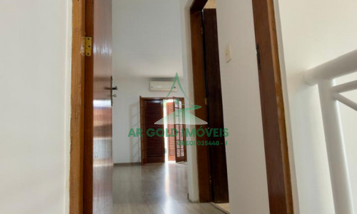 Sobrado à venda no Jd. N. Sra. do Carmo | 163m² | 2 suítes | Churrasqueira | 2 vagas