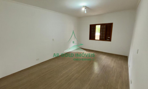 Sobrado à venda no Jd. N. Sra. do Carmo | 163m² | 2 suítes | Churrasqueira | 2 vagas