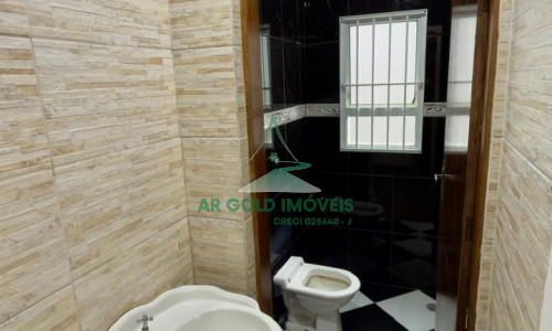 Sobrado à venda no Jd. N. Sra. do Carmo | 163m² | 2 suítes | Churrasqueira | 2 vagas