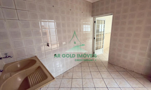 Sobrado à venda no Jd. N. Sra. do Carmo | 163m² | 2 suítes | Churrasqueira | 2 vagas