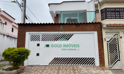 Sobrado à venda no Jd. N. Sra. do Carmo | 163m² | 2 suítes | Churrasqueira | 2 vagas