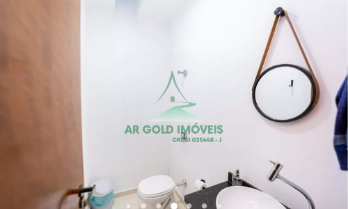 Sobrado à venda no Jardim Nordeste | 112m² | 3 dormitórios | 2 vagas | Praça Santa Quitéria