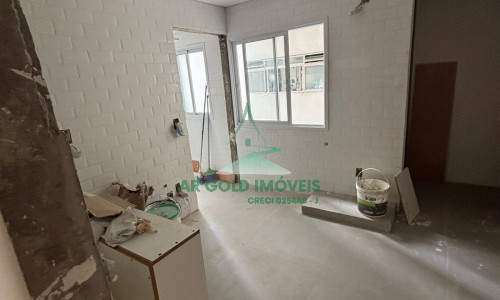 Apartamento à venda em Perdizes | 97,5 m² | 3 dormitórios (1 suíte) | 1 vaga | reforma impecável