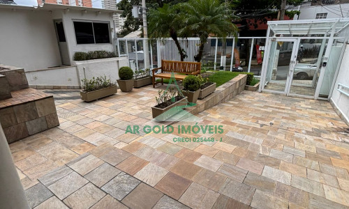 Apartamento à venda em Perdizes | 97,5 m² | 3 dormitórios (1 suíte) | 1 vaga | reforma impecável