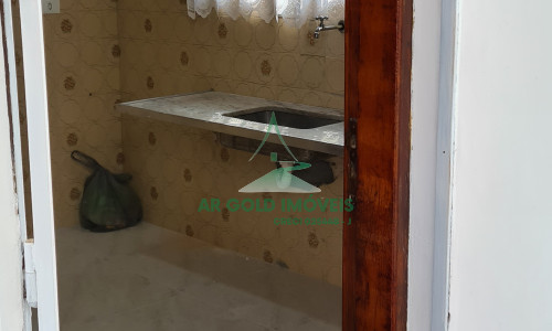 Casa à venda ou locação no Alto de Pinheiros | 231m² | 2 dormitórios | 2 vagas