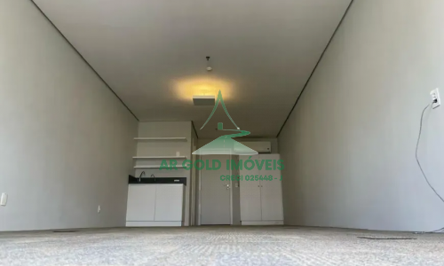 Sala comercial à venda ou locação na Vila Hamburguesa | 45m² | Varanda | Vaga