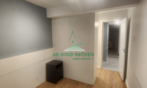 Apartamento à venda na Zona Oeste | 45m² | 1 dormitório | Varanda | Decorado