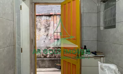 Casa para venda ou locação em Pinheiros | 320m² | 8 dormitórios (5 suítes) | Mobiliada | 2 vagas