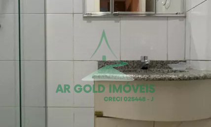 Casa para venda ou locação em Pinheiros | 320m² | 8 dormitórios (5 suítes) | Mobiliada | 2 vagas