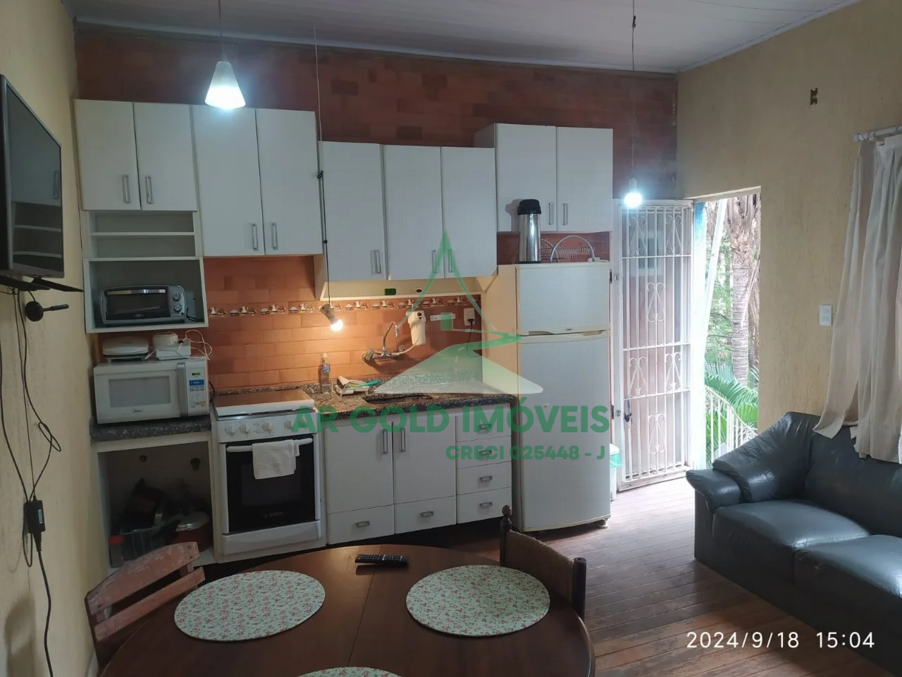 Sobrado à venda ou locação em Pinheiros | 314m² | 9 dormitórios | Salão comercial | 2 vagas