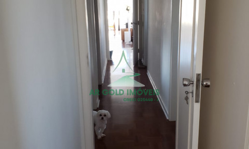 Apartamento à venda em Pinheiros | 160m² | Varanda | 3 banheiros + lavabo | 2 vagas