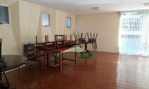Apartamento à venda em Pinheiros | 160m² | Varanda | 3 banheiros + lavabo | 2 vagas