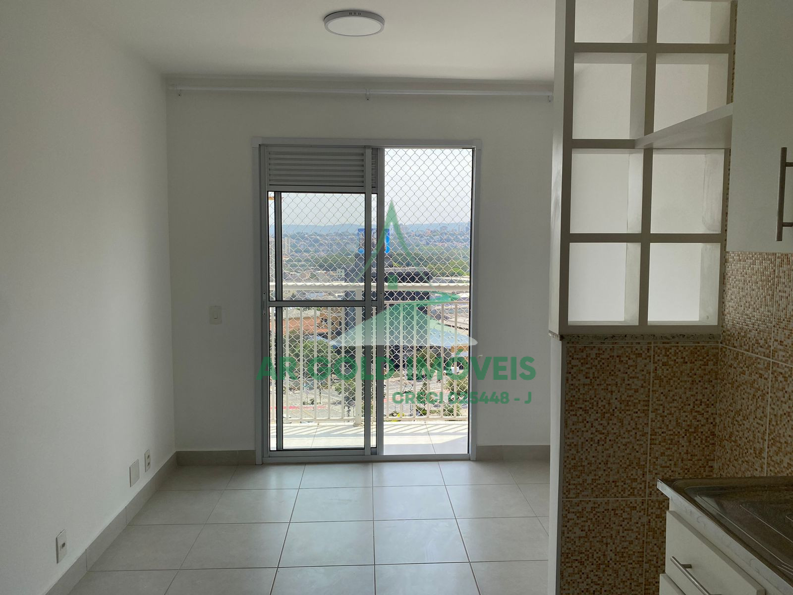 Apartamento para locação na Barra Funda | 38m² | 2 dormitórios | Varanda | Prédio novo