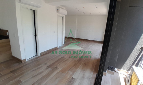 Sala comercial dupla para locação no Butantã | 61m² | Varandas grandes | Rua Eng. Bianor