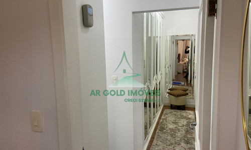 Apartamento de alto padrão à venda no Pacaembu | 230m² | 3 suítes | 4 vagas | Rua Traipu