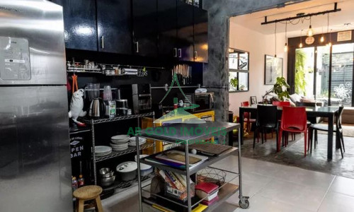 Casa à venda na Lapa | 3 dormitórios | 1 vaga | Quintal e churrasqueira | Próx. CPTM