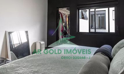 Casa à venda na Lapa | 3 dormitórios | 1 vaga | Quintal e churrasqueira | Próx. CPTM