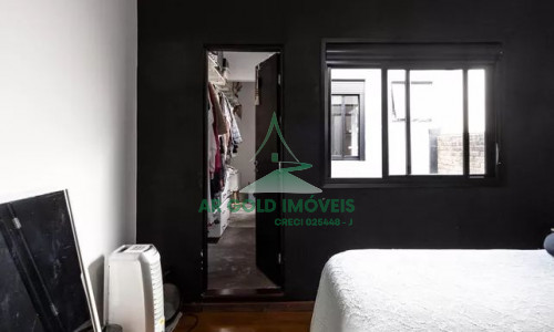 Casa à venda na Lapa | 3 dormitórios | 1 vaga | Quintal e churrasqueira | Próx. CPTM