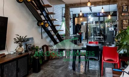 Casa à venda na Lapa | 3 dormitórios | 1 vaga | Quintal e churrasqueira | Próx. CPTM