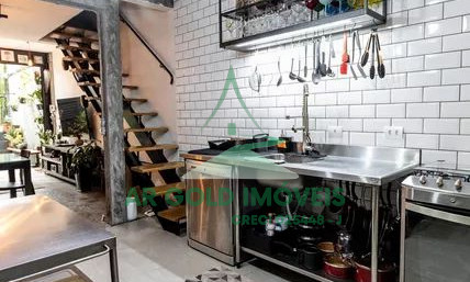 Casa à venda na Lapa | 3 dormitórios | 1 vaga | Quintal e churrasqueira | Próx. CPTM