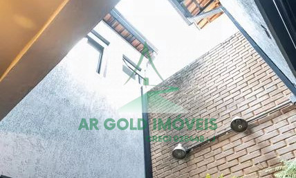 Casa à venda na Lapa | 3 dormitórios | 1 vaga | Quintal e churrasqueira | Próx. CPTM