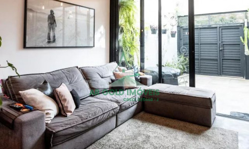 Casa à venda na Lapa | 3 dormitórios | 1 vaga | Quintal e churrasqueira | Próx. CPTM