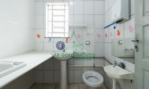 Prédio comercial à venda ou locação no Pacaembu | 375m² | 5 vagas | Av. Pacaembu