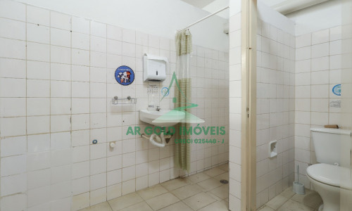 Prédio comercial à venda ou locação no Pacaembu | 375m² | 5 vagas | Av. Pacaembu