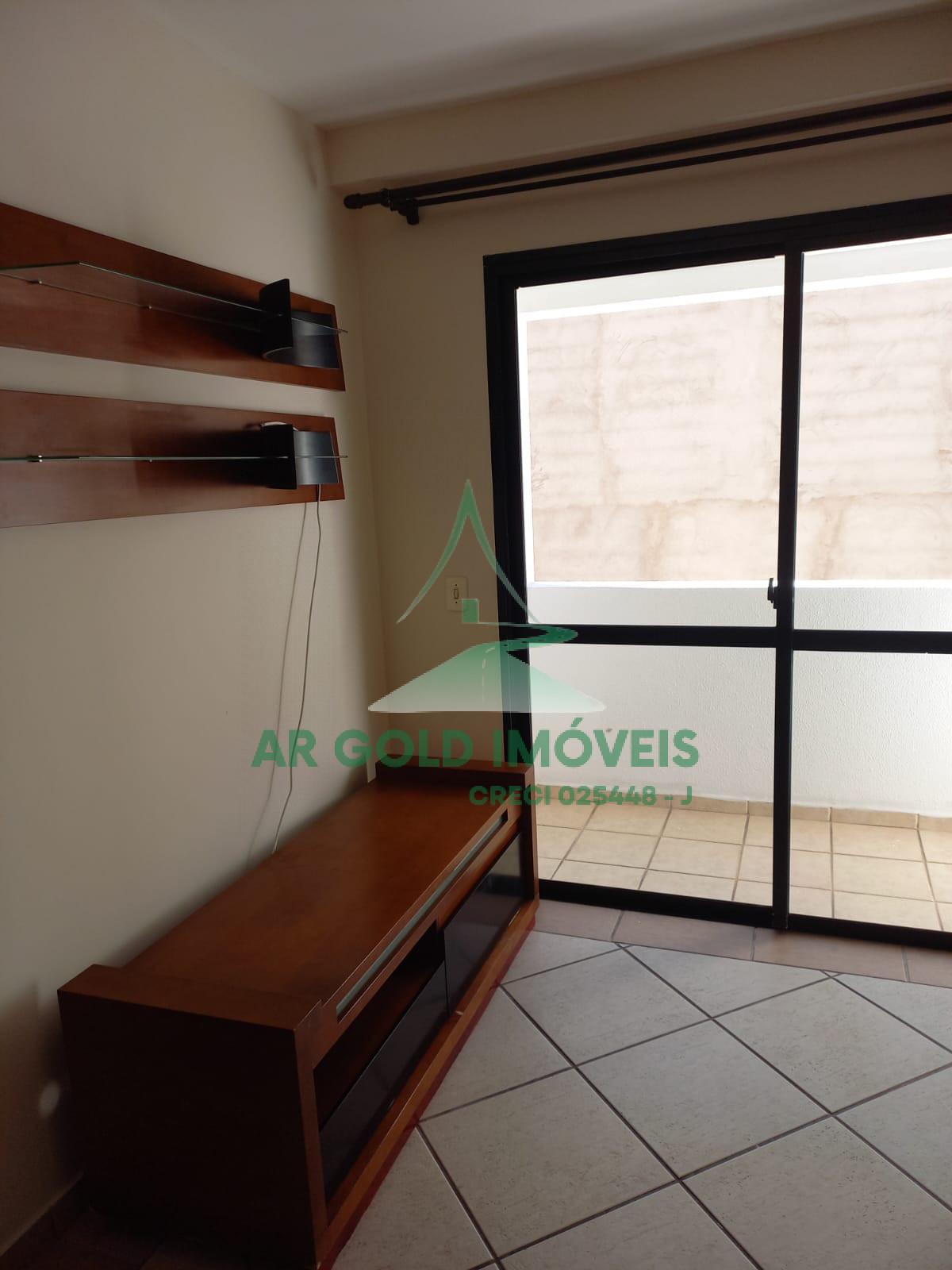 Apartamento à venda na Vila Bertioga | 2 dormitórios | Varanda | 60m² | Lazer completo