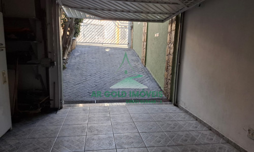 Sobrado à venda no Jardim Têxtil | 3 suítes | 6 vagas | 216m² | Churrasqueira | Energia solar